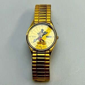 Mickey Mouse Seiko Day Date Watch